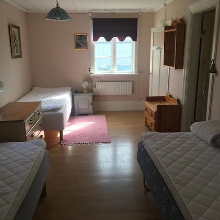 Enkoeping Cottage Luaran gambar