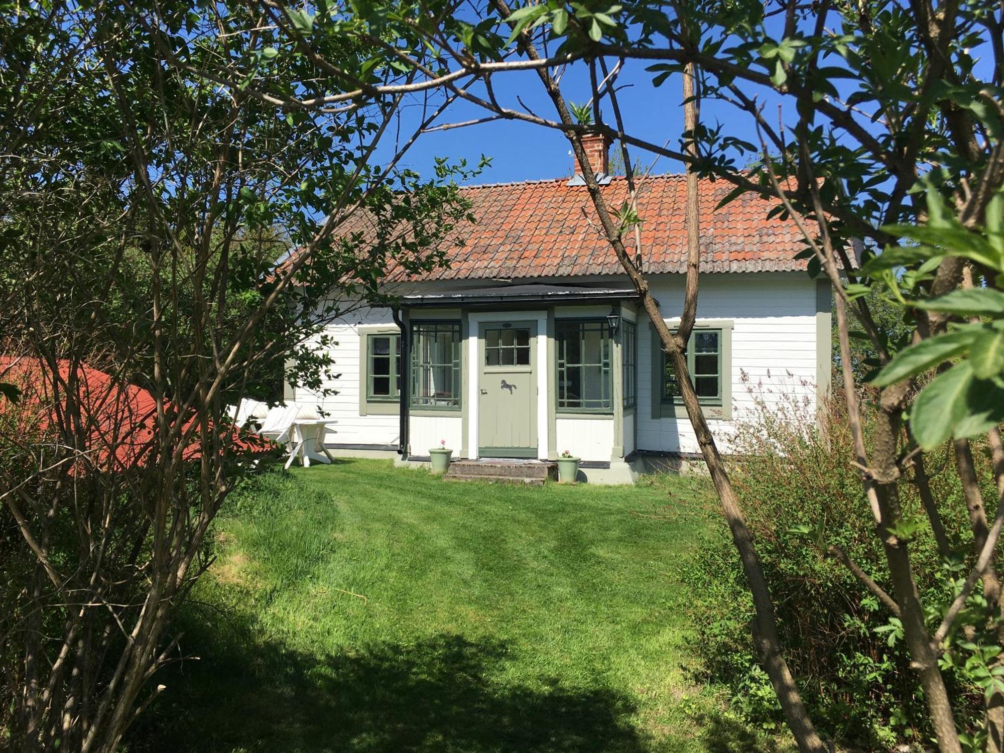 Enkoeping Cottage Luaran gambar